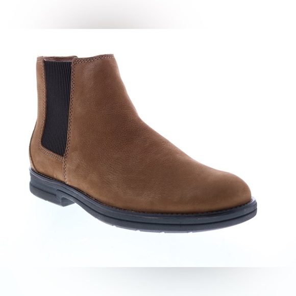 NEW!! Men’s Clarks Banning Limit Tan Nubuck Chelsea Boot Size 7M